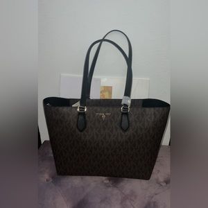 3 in 1 Micheal Kors large bag